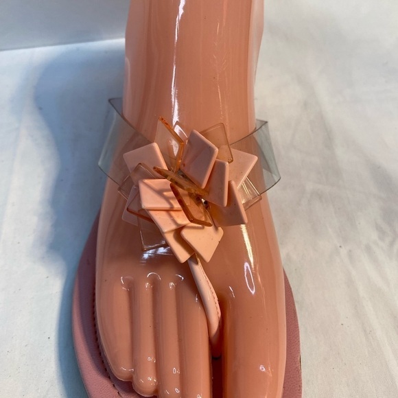 🛍️ cute little pair of Westies, flip-flop style, through the tow, sandals … - Picture 5 of 6